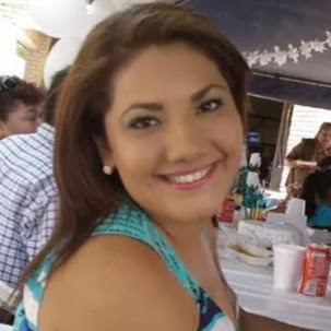 Elizabeth Sifuentes Photo 5