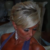 Robyn Bond Photo 2