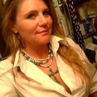Tina Dunkel Photo 2