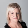 Julie Hyde Photo 29
