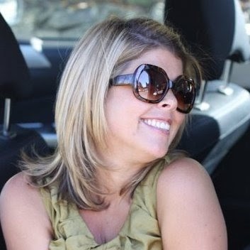 Michele Thomas Photo 40