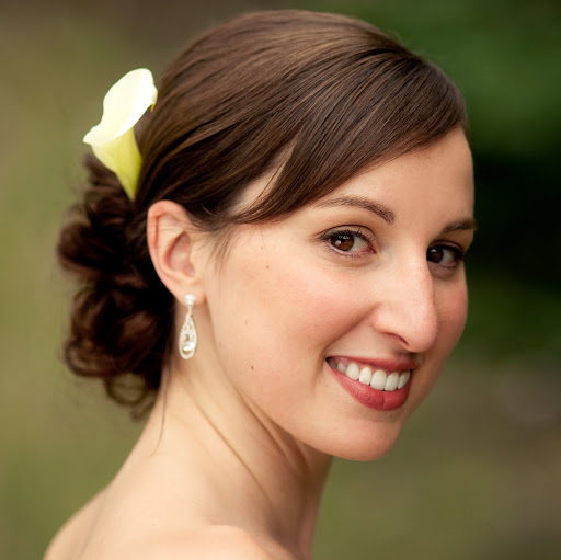 Elizabeth Easton Photo 4