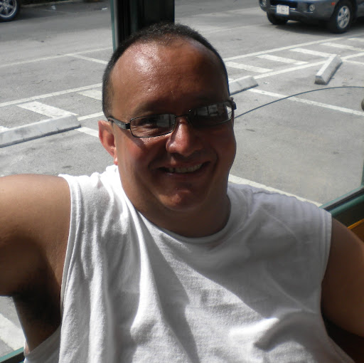 Angel Nieves Photo 9