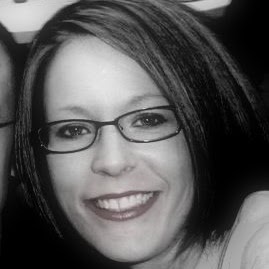 Amy Walker Photo 32