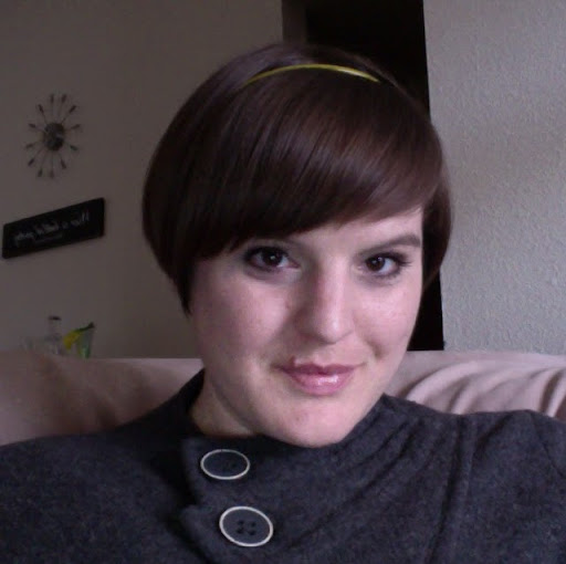 Elizabeth Weir Photo 31