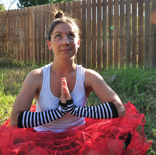 Brandi Reynolds Photo 11