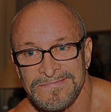 Bruce Stuart Photo 37