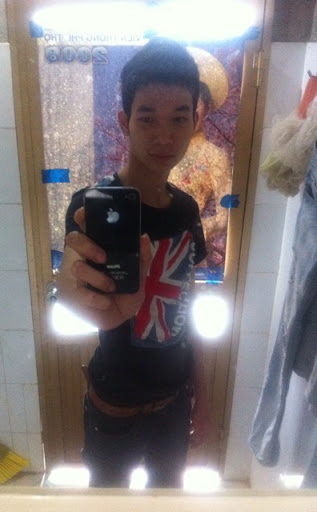 Thuy Hoang Photo 46