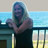 Jennifer Mahoney Photo 12