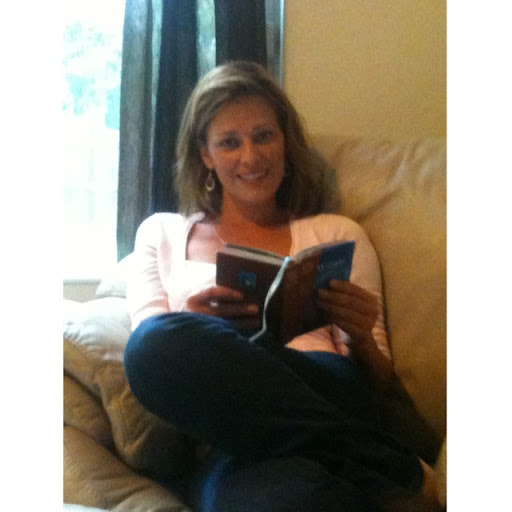 Vicki Sullivan Photo 32
