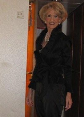 Carolyn Cole Photo 35