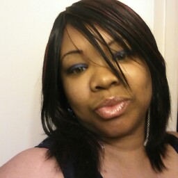 Erica Henry Photo 17
