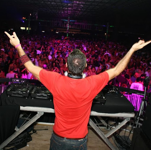Greg Sharpe Photo 9