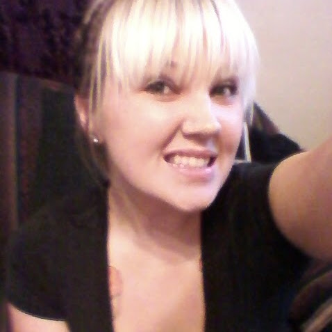 Allyson Smith Photo 15