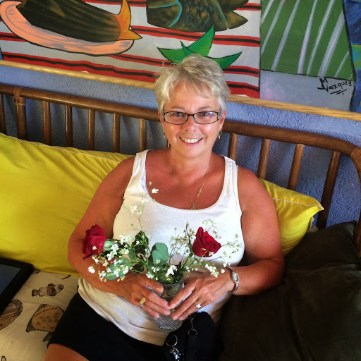 Connie Ainsworth Photo 14