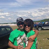 Jennifer Hanes Photo 31