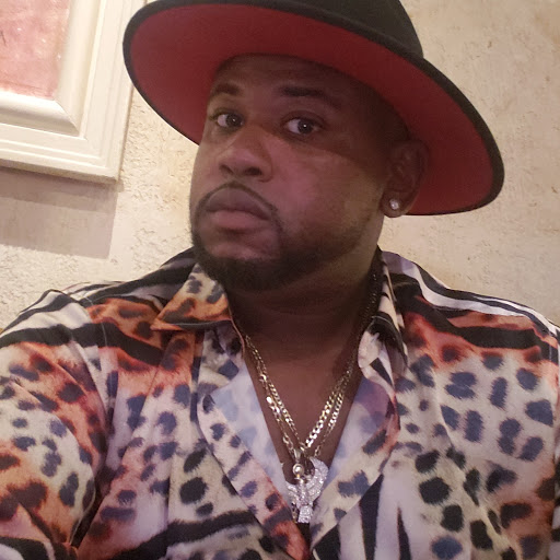 Anthony Richardson Photo 26