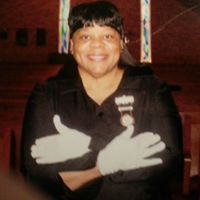 Stella Robinson Photo 36