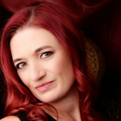 Jennifer Anne Photo 39