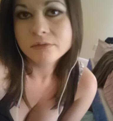 Amy Lyon Photo 30