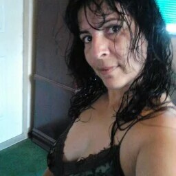 Cheryl Gonzalez Photo 30