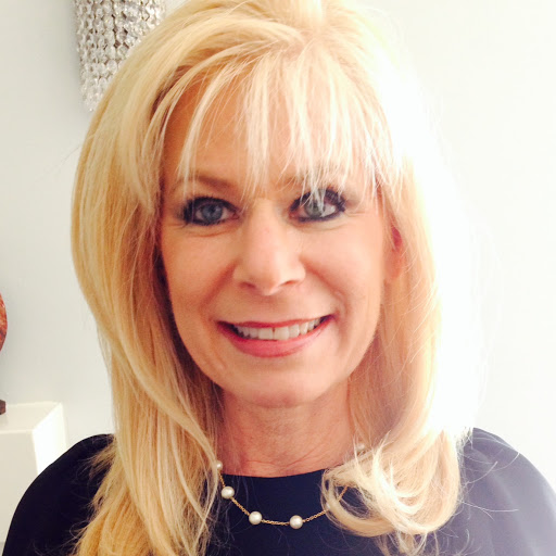 Lois Stone Photo 35
