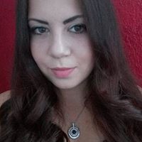 Elizabeth Jache Photo 4