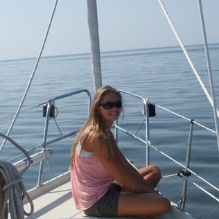 Elizabeth Funk Photo 32