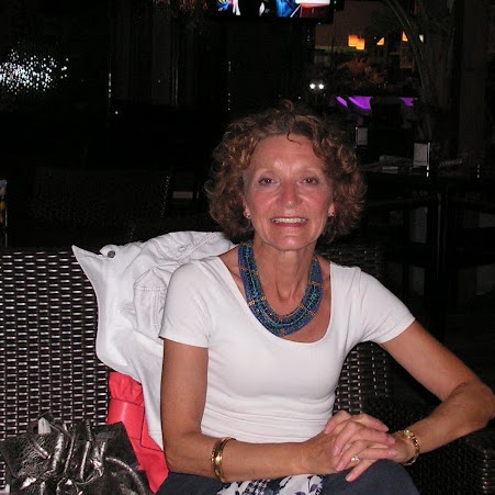 Adele Robinson Photo 31