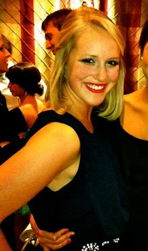 Hayley Collins Photo 27