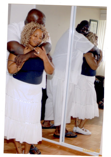 Denise Leonard Photo 11