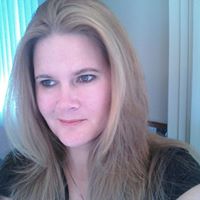 Heather Lowe Photo 36