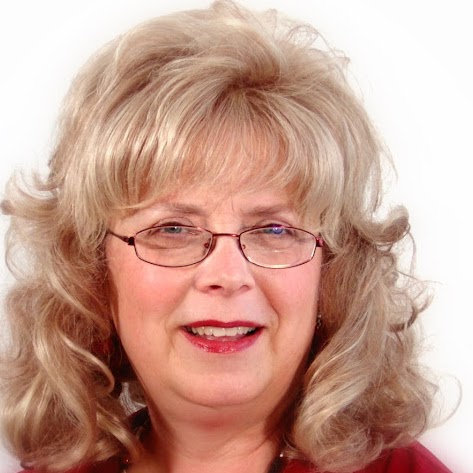Linda Marquis Photo 14