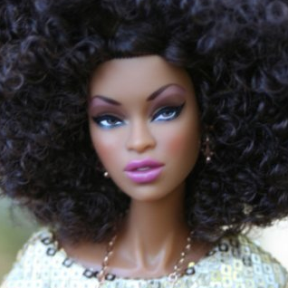 Ashley Roberson Photo 15