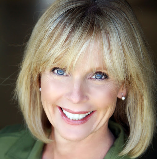 Julia Montgomery Photo 24