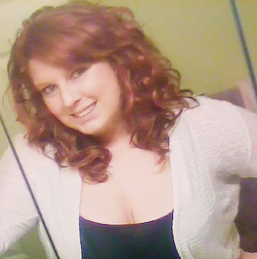 Katherine Welch Photo 38