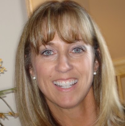 Karen Hurst Photo 40
