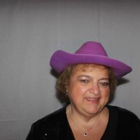 Mary Luvera Photo 5