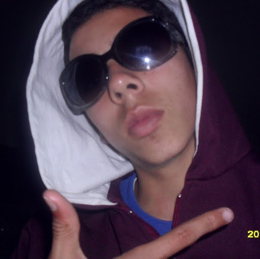Lucas Ponce Photo 11