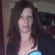 Elizabeth Ayres Photo 32