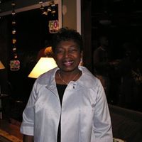 Paula Magee Photo 24