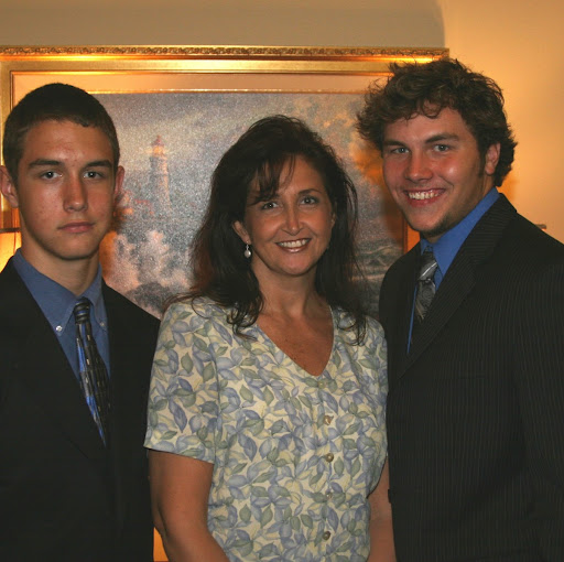 Rachel Hough Photo 12