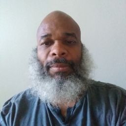Everett Plummer Photo 1