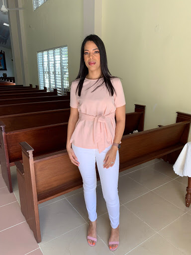 Esther Perez Photo 10