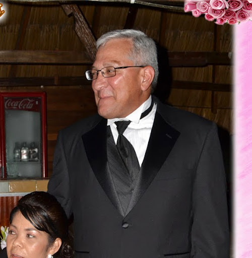 Michael Aguilar Photo 28
