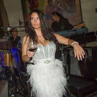 Christina Blanton Photo 24