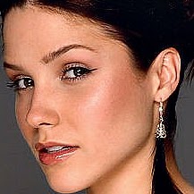 Amanda Gallagher Photo 5
