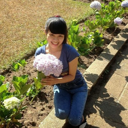 Phung Nguyen Photo 38