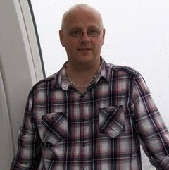 Donald Clarke Photo 30