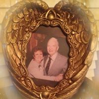 Julie Fields Photo 42